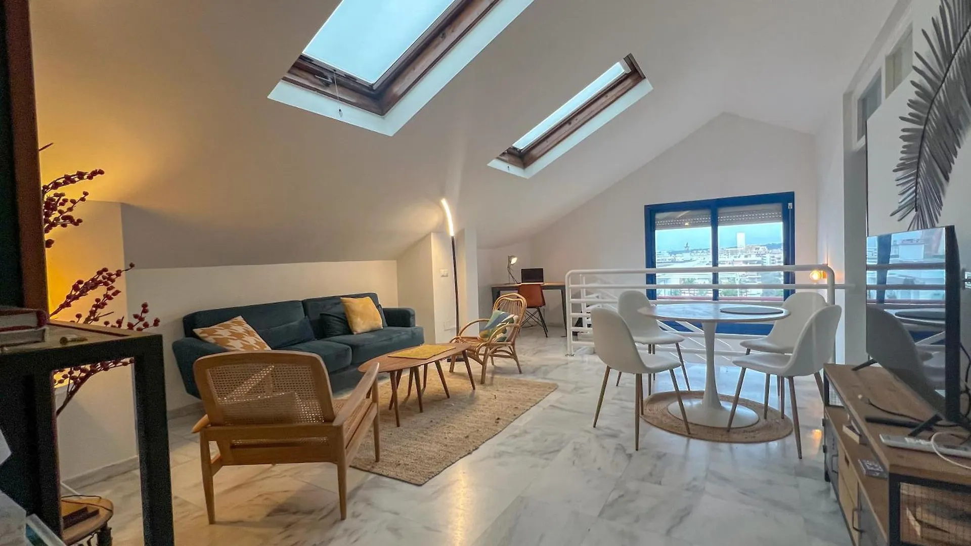 Appartement Blue Glass Penthouse In Marbella City Center